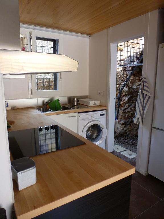 Apartment Rovellada Platja Colera Quarto foto
